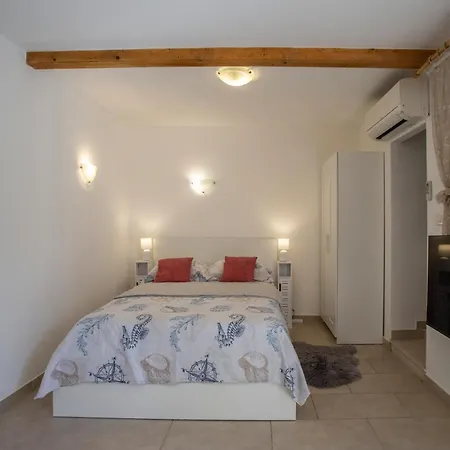 Daire Hidden Gem In Old Town Split